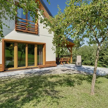 Lesna Z Balia Ferienhaus *