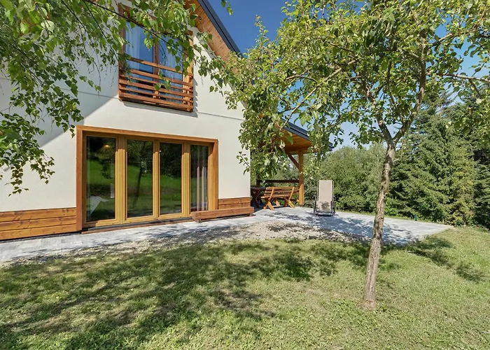 Lesna Z Balia Ferienhaus *